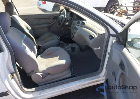 2003 Ford Focus Zx3 из США, поврежденный, VIN 3FAFP31393R115027
